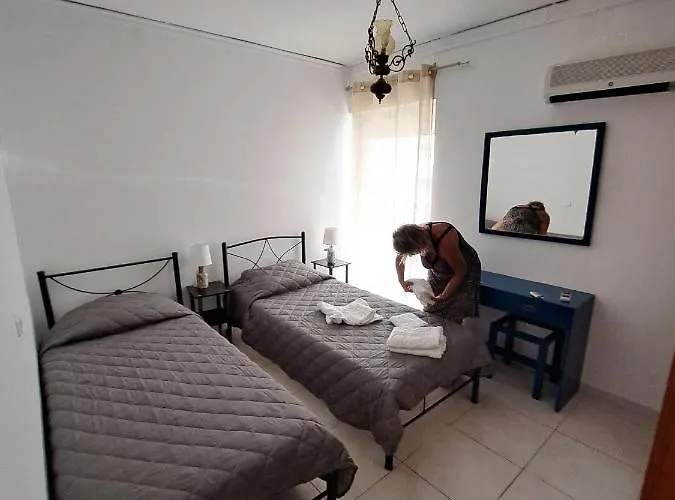 Periklis House * إكْسِيا