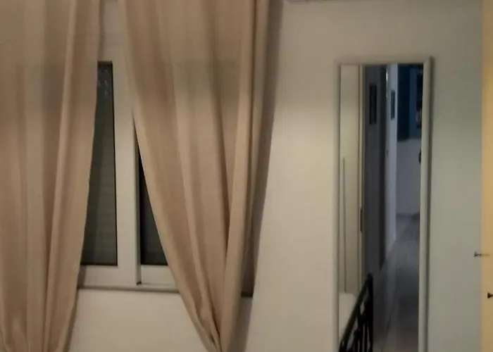 Periklis House إكْسِيا