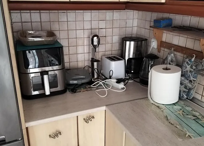 Periklis House * إكْسِيا